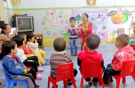 Giờ học của các cháu mầm non trên địa bàn huyện Anh Sơn (Nghệ An).