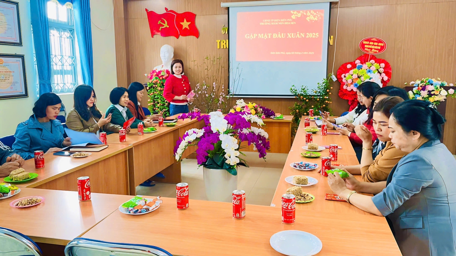 TRƯỜNG MẦM NON HOA SEN TỔ CHỨC CHƯƠNG TRÌNH  GẶP MẶT ĐẦU XUÂN ẤT TỴ 2025