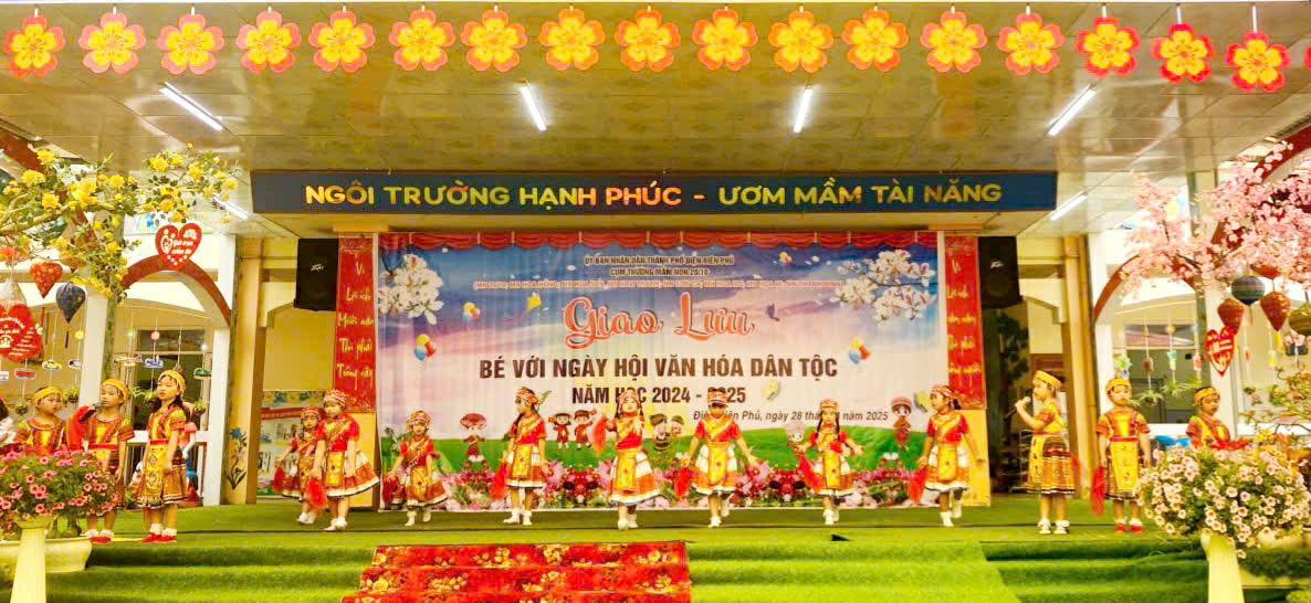 KỶ NIỆM CỦA CÔ, TRÒ TRƯỜNG MẦM NON HOA SEN  THAM GIA GIAO LƯU “BÉ VỚI NGÀY HỘI VĂN HÓA DÂN TỘC”